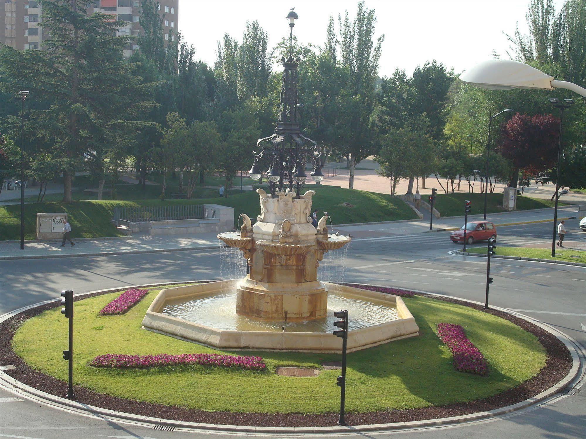Hotel Castilla Albacete Exterior foto